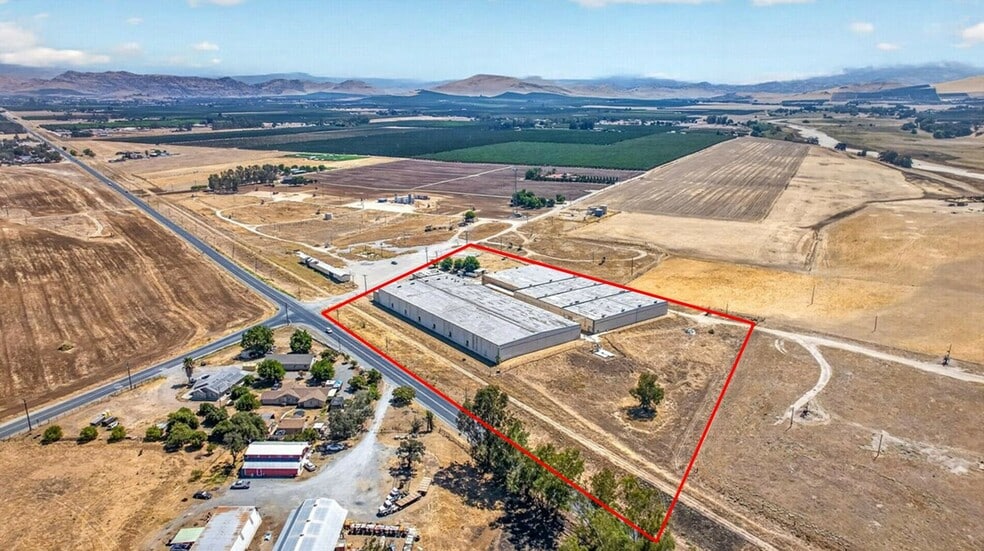 23745 Avenue 112, Porterville, CA for sale - Building Photo - Image 3 of 59