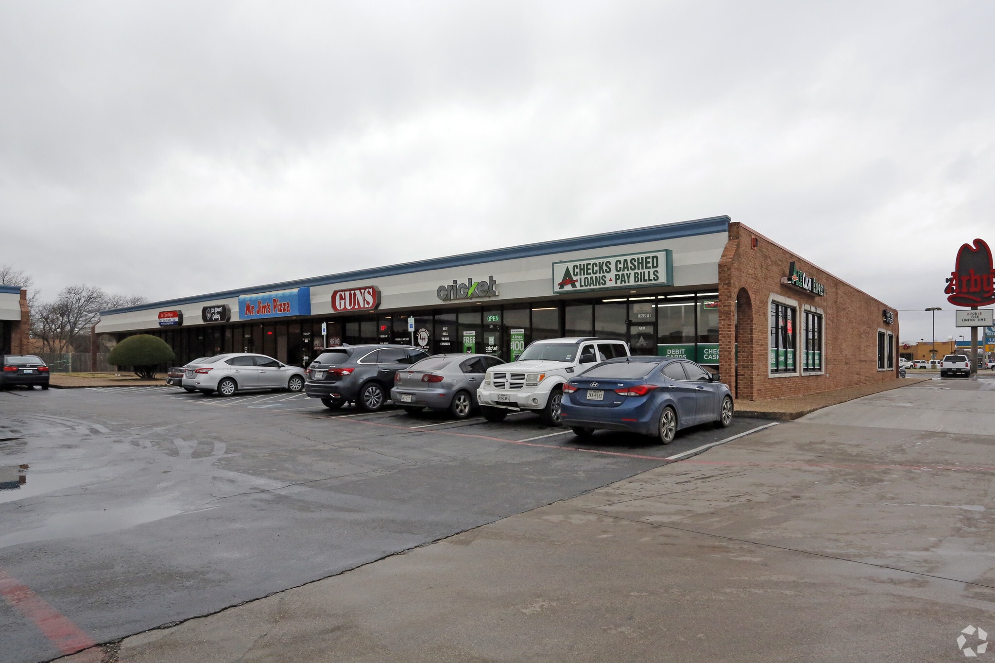 1029 N Saginaw Blvd, Saginaw, TX for lease Building Photo- Image 1 of 14