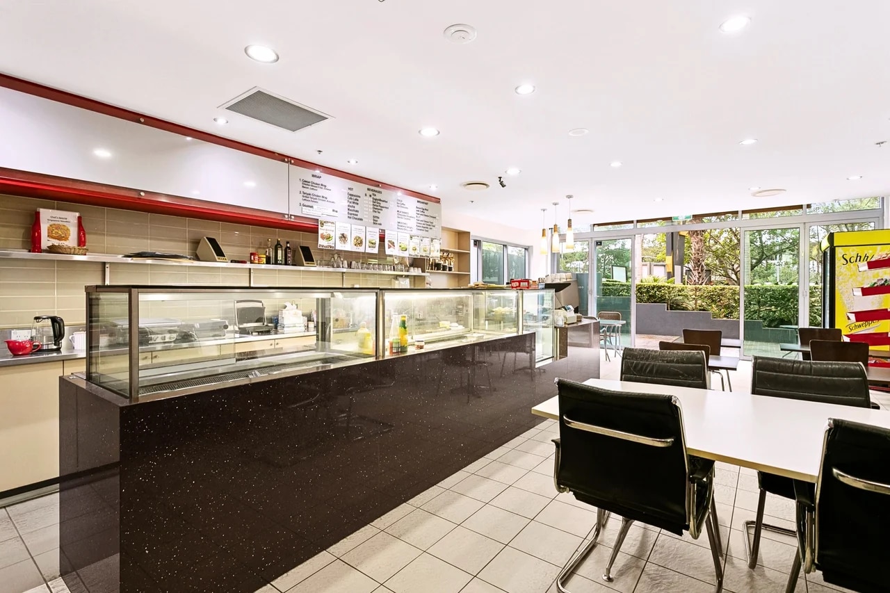 6 Jubilee Ave, Warriewood, NSW 2102 - Unit 31 - - Interior Photo - Image 2 of 4