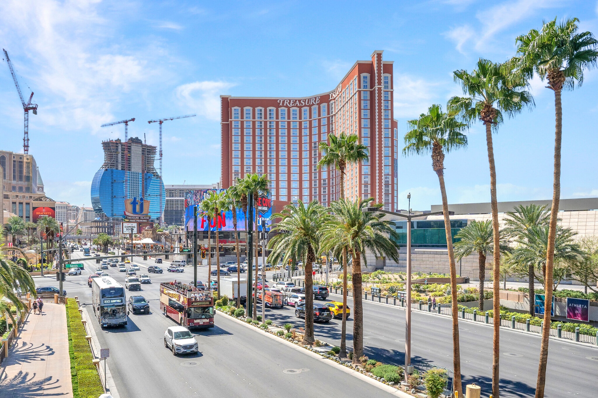 3300 S Las Vegas Blvd, Las Vegas, NV for lease Interior Photo- Image 1 of 11