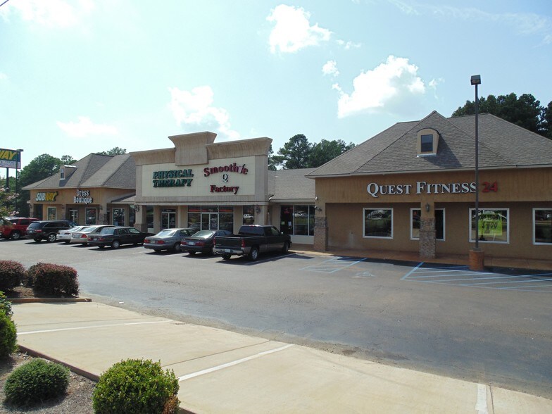 5225 W Highway 18, Jackson, MS à vendre - Photo du bâtiment - Image 2 de 6