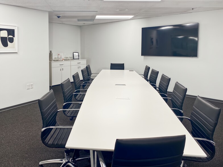 400 W 48th Ave, Denver, CO for lease - Interior Photo - Image 2 of 15