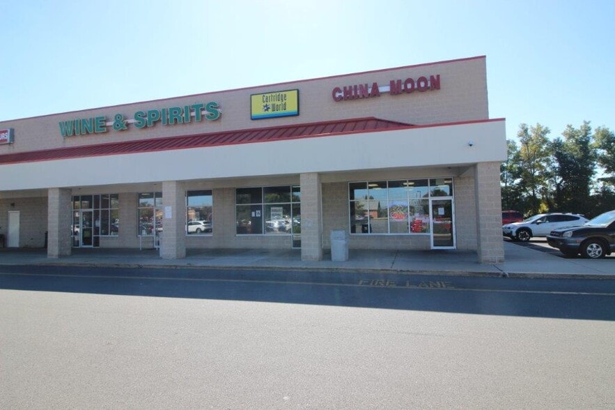 4810-4860 Penn Ave, Sinking Spring, PA for lease - Building Photo - Image 2 of 12