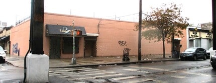 1083 McDonald Ave, Brooklyn, NY for lease Building Photo- Image 1 of 5