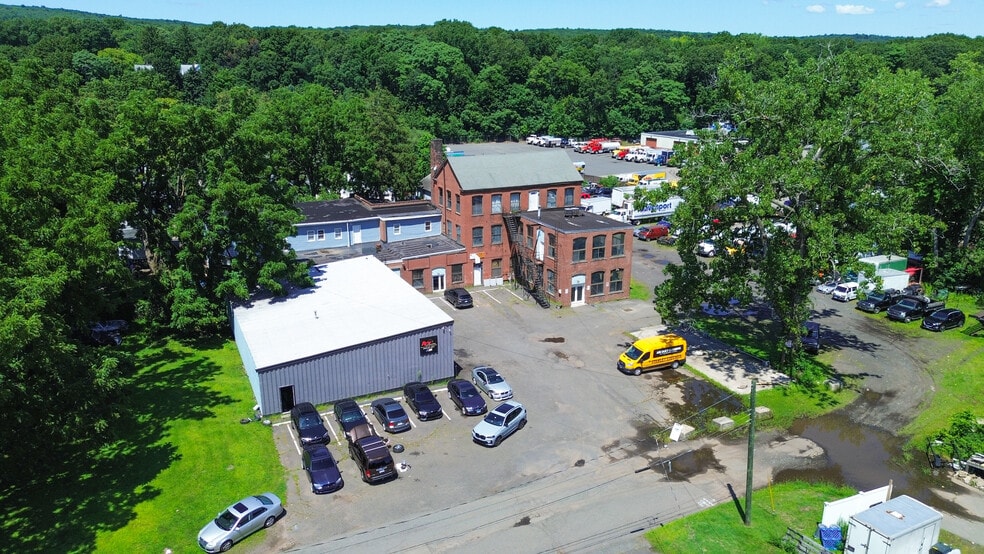 47 Billard St, Meriden, CT for sale - Building Photo - Image 3 of 29