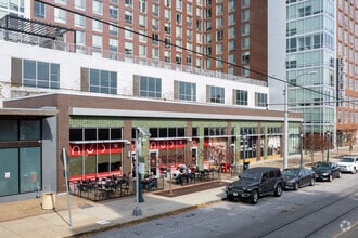 6105 Delmar Blvd, Saint Louis, MO for lease Building Photo- Image 2 of 4