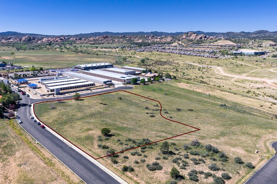 3010 Centerpointe East Dr, Prescott, AZ for sale - Building Photo - Image 2 of 31