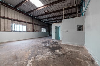 7676 N I-45, Houston, TX for lease Interior Photo- Image 2 of 4