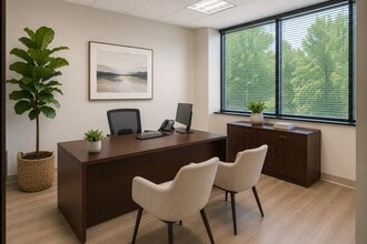 126 Monroe Tpke, Trumbull, CT for lease Interior Photo- Image 1 of 6
