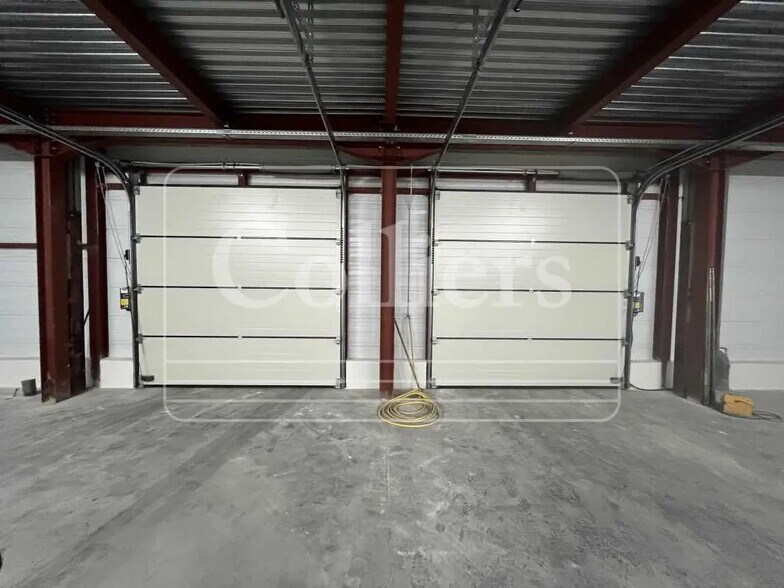 Bureau dans Marseille à louer - Photo du bâtiment - Image 2 de 12