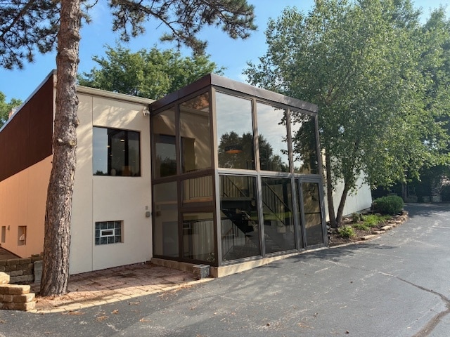1535 E Racine Ave, Waukesha, WI for sale - Building Photo - Image 2 of 8