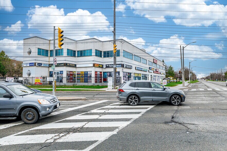 1625 Albion Rd, Toronto, ON for lease - Building Photo - Image 1 of 1