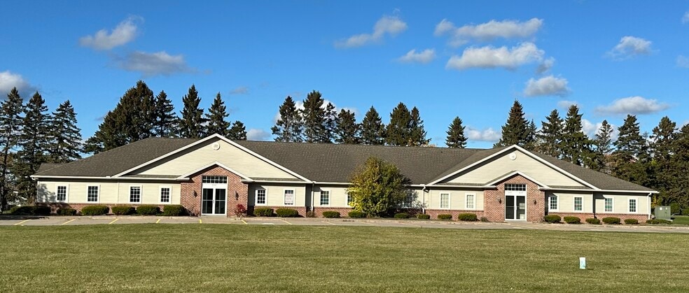 1680 Empire Blvd, Webster, NY for lease - Building Photo - Image 1 of 1