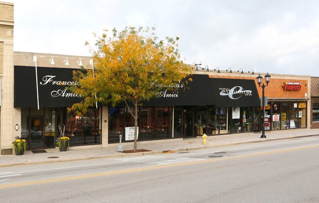 More details for 174-176 N York Rd, Elmhurst, IL - Retail for Sale