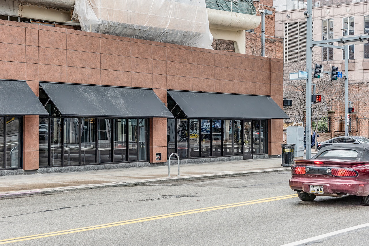 202 6th St, Pittsburgh, PA for lease Building Photo- Image 1 of 5