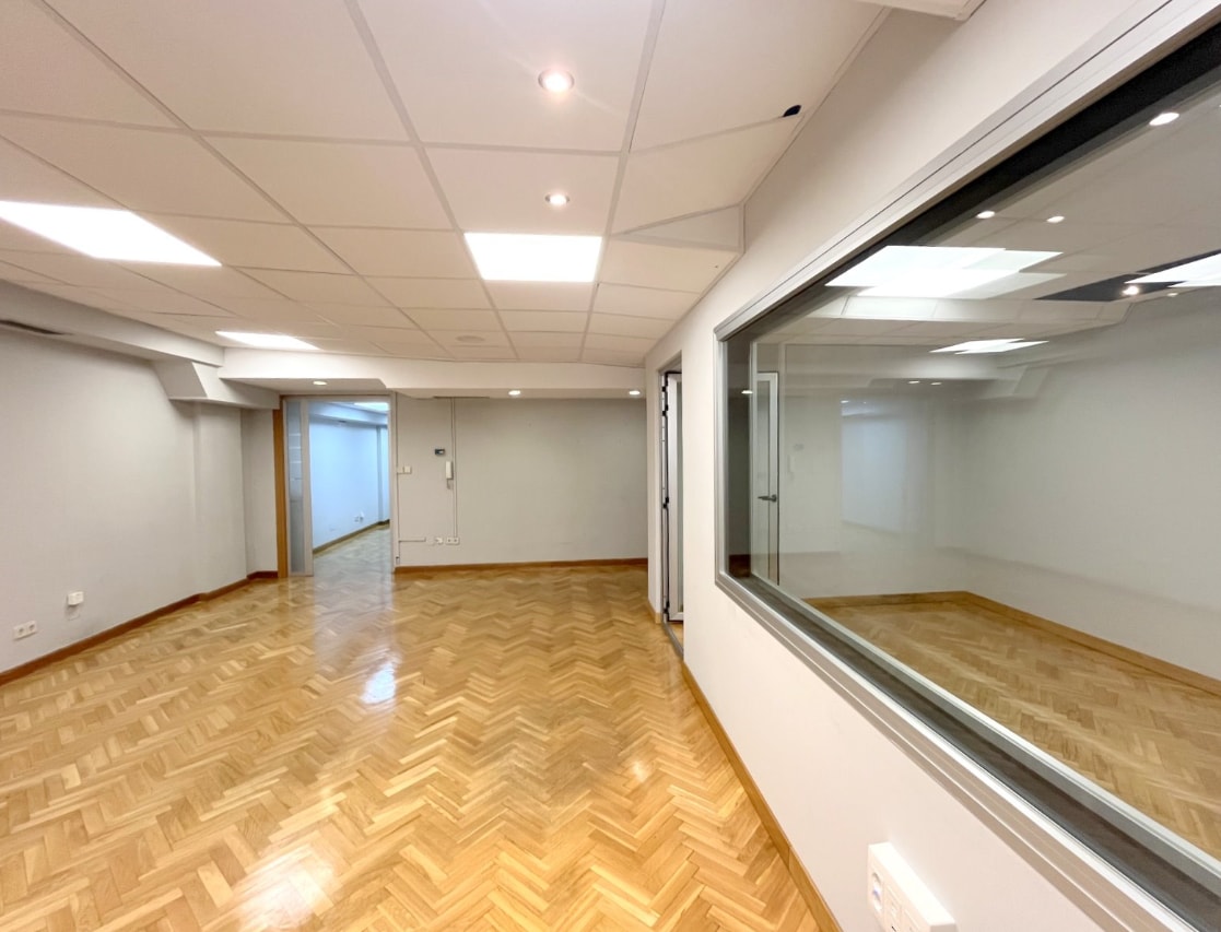 Office in Madrid, Madrid for lease Interior Photo- Image 1 of 5