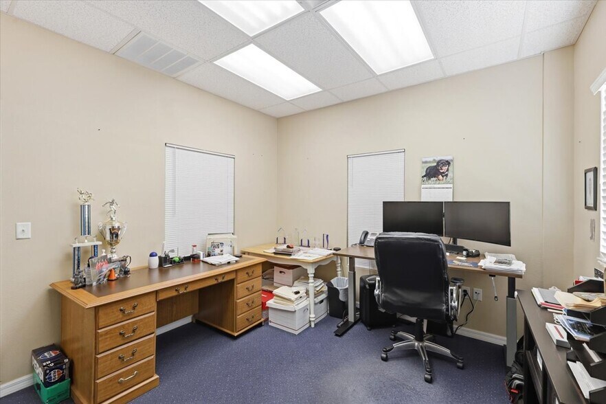 1220 Biscayne Blvd, Deland, FL à louer - Photo du bâtiment - Image 3 de 23
