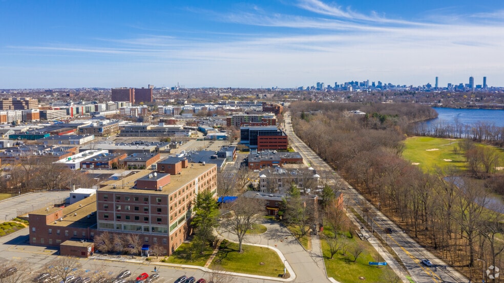 799 Concord Ave, Cambridge, MA for lease - Building Photo - Image 3 of 4