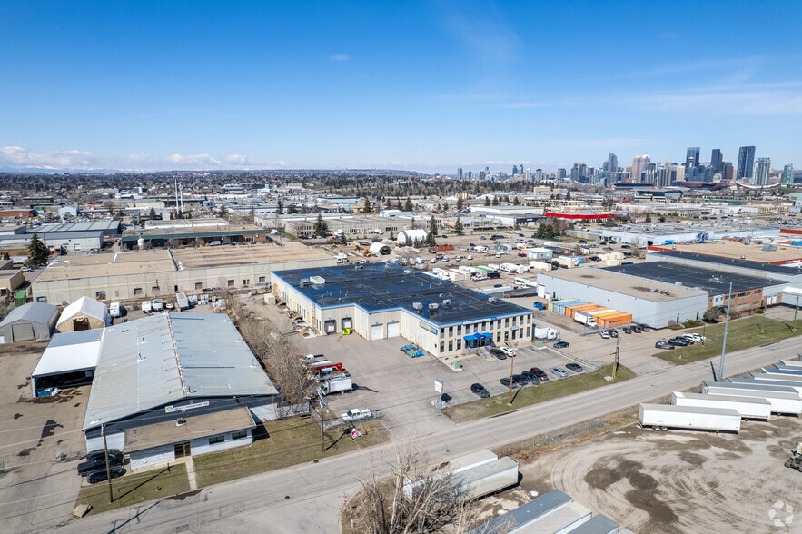 4029 SE 11 St, Calgary, AB for lease - Aerial - Image 2 of 2