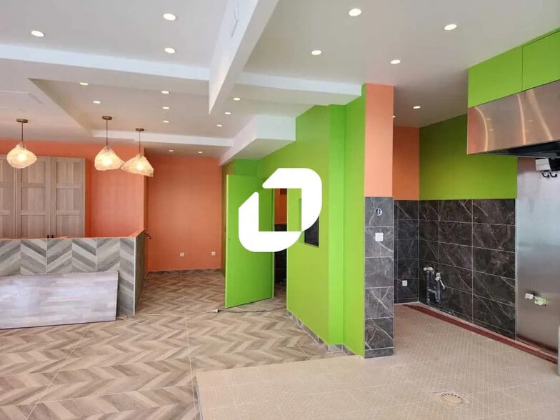 Office in Ivry-sur-Seine for sale - Building Photo - Image 3 of 10