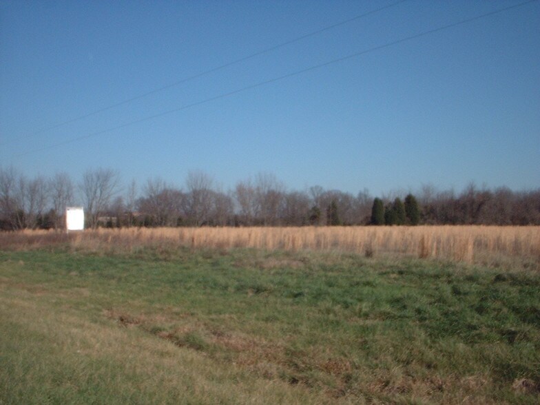 6610 N Dixie Hwy, Radcliff, KY à vendre - Photo du bâtiment - Image 2 de 5