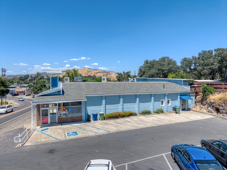 14420 Lakeshore Dr, Clearlake, CA for sale - Building Photo - Image 2 of 42