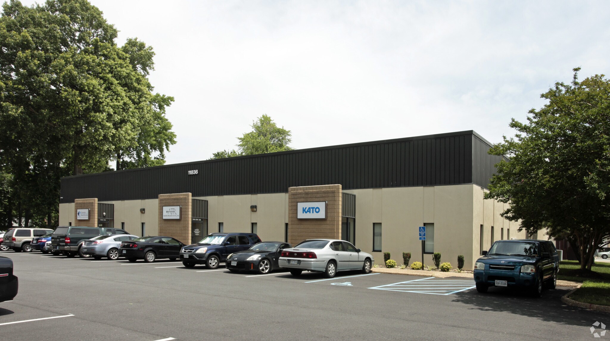 11836 Fishing Point Dr, Newport News, VA à louer Photo principale- Image 1 de 4