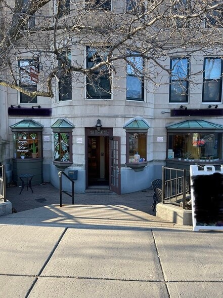 1038 Beacon St, Brookline, MA for lease - Building Photo - Image 2 of 6