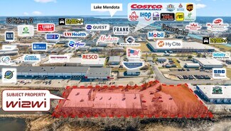 Plus de détails pour 8840 N Greenview Dr, Middleton, WI - Industriel à vendre