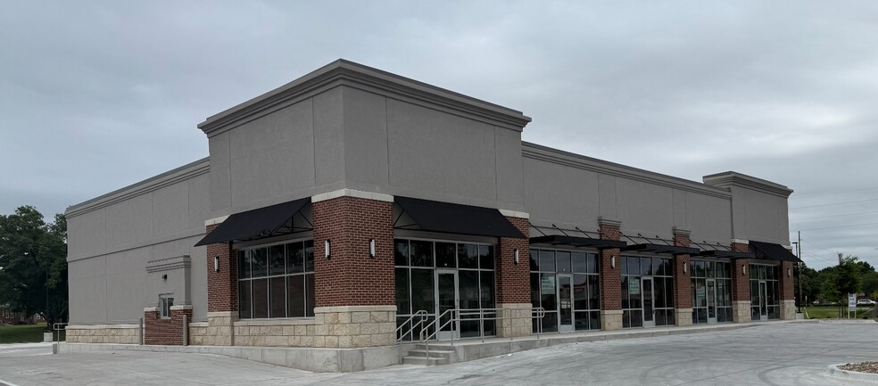 1530 S Oliver Ave, Wichita, KS à louer - Photo du bâtiment - Image 1 de 2