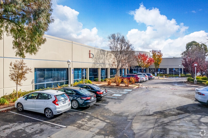46420-46430 Fremont Blvd, Fremont, CA for lease - Primary Photo - Image 1 of 5