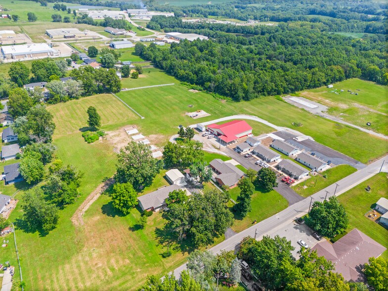 Carrollton MO Portfolio portefeuille de 7 propriétés à vendre sur LoopNet.ca - Photo du bâtiment - Image 1 de 26