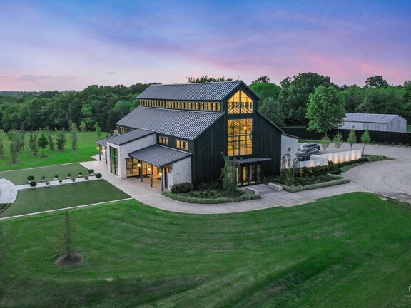 Plus de détails pour 2769 RS County Road 3160, Emory, TX - Spécialité à vendre
