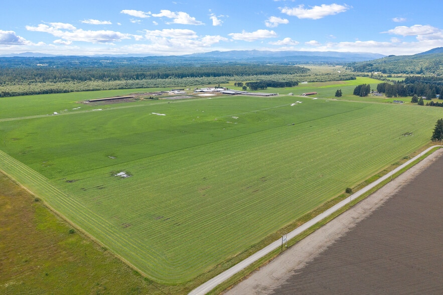 8725 152nd Ave SW, Olympia, WA à vendre - Photo du bâtiment - Image 3 de 37