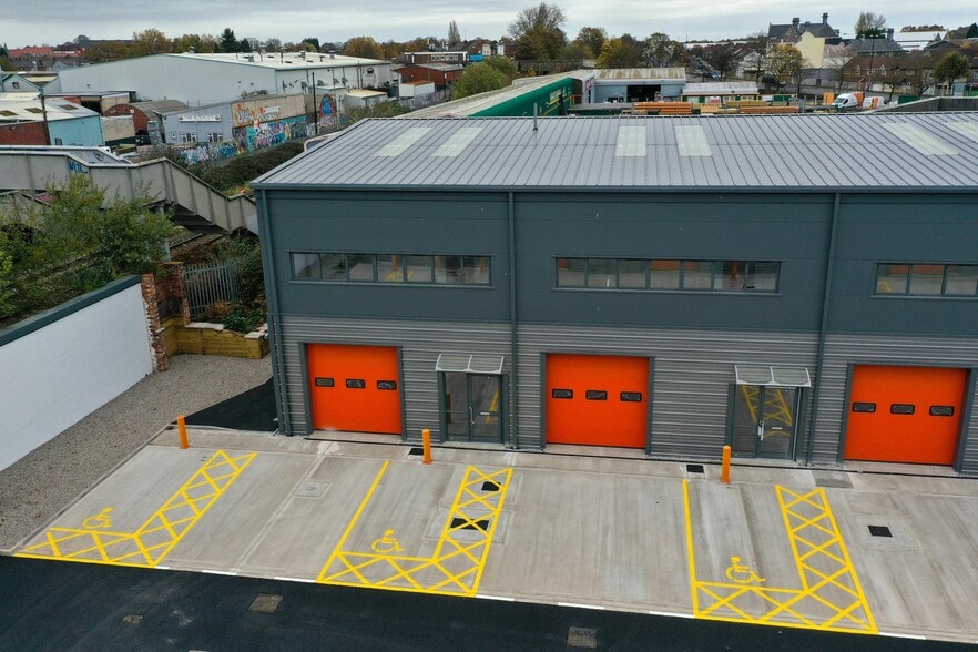 10 Endermere Rd, Coventry for sale - Building Photo - Image 3 of 7