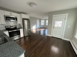 More details for 12-20 Knox St Ct, Manchester, CT - Multifamily for Sale