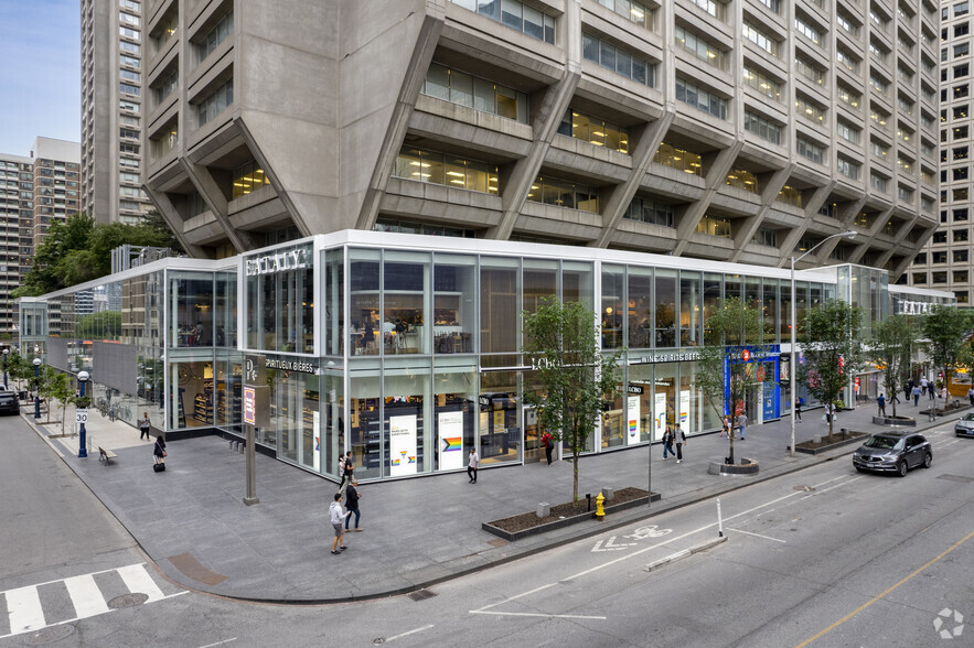 55 Bloor St W, Toronto, ON for lease - Building Photo - Image 2 of 7