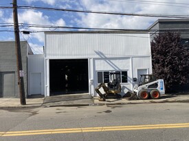 Over 10,000 SF Warehouse - Parking Garage