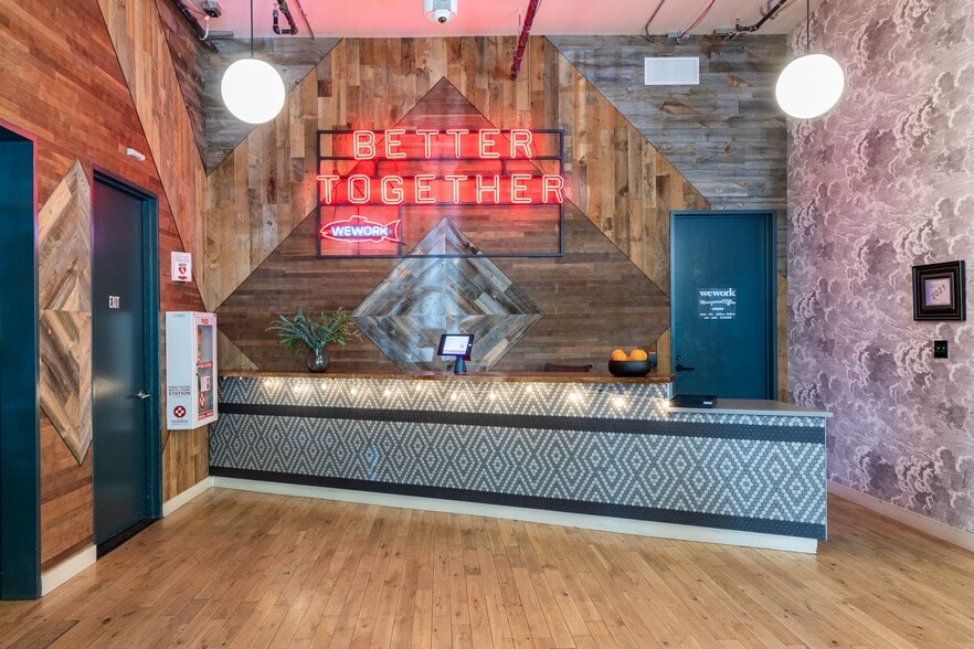 101-107 Spring St, Seattle, WA for lease - Interior Photo - Image 2 of 14