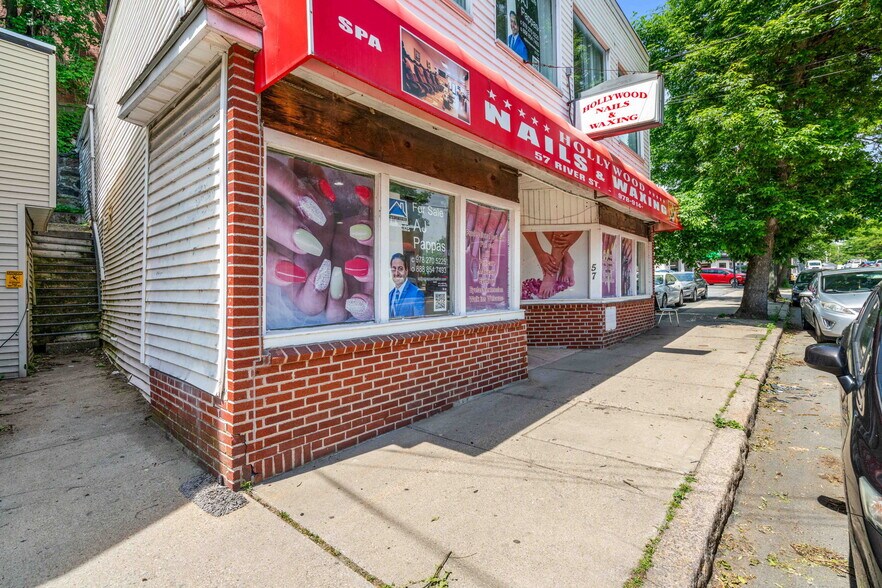57 River St, Haverhill, MA à vendre - Photo du bâtiment - Image 2 de 16