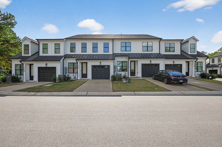 6104-6120 Fox Rd, Raleigh, NC à vendre - Photo du bâtiment - Image 1 de 58