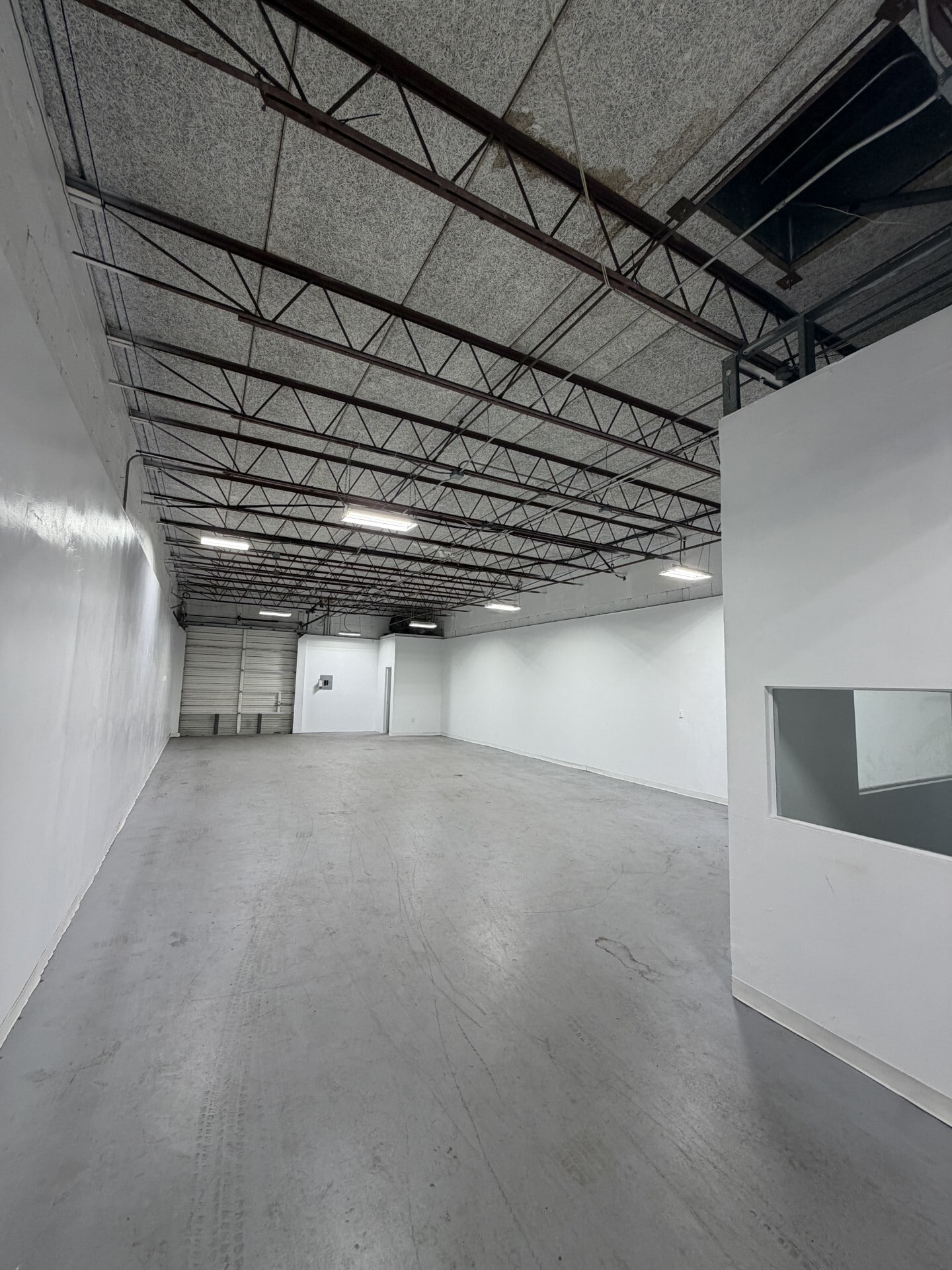 400-650 NE 27th St, Pompano Beach, FL for lease Interior Photo- Image 1 of 4