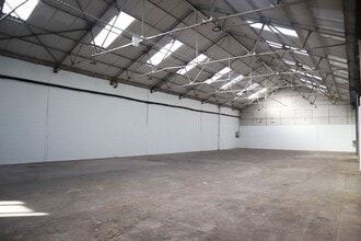 First Ave, Kingswinford à louer Photo intérieure- Image 2 de 2