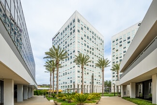 Plus de détails pour 4695 MacArthur Ct, Newport Beach, CA - Bureau à louer