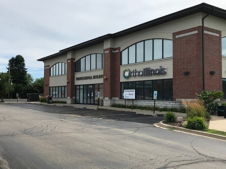 4119 W Shamrock Ln, Mchenry, IL for sale - Building Photo - Image 2 of 12