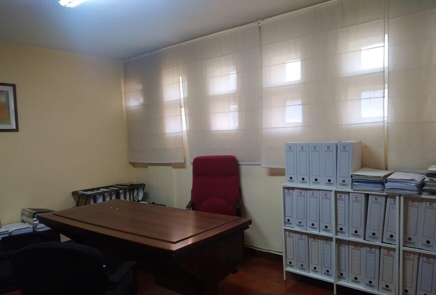 Office in Cáceres, Cáceres for sale - Building Photo - Image 3 of 5