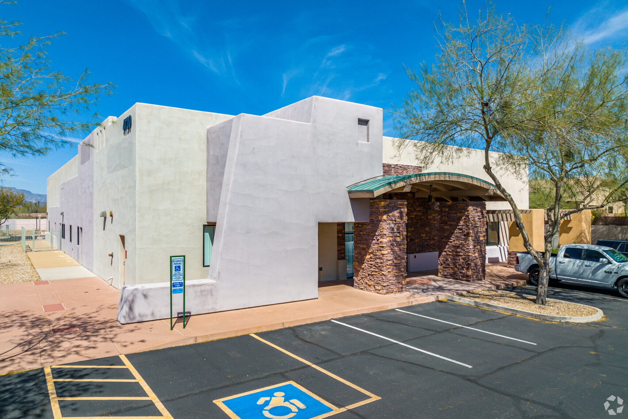 4730 E Lone Mountain Rd, Cave Creek, AZ for sale Building Photo- Image 1 of 1