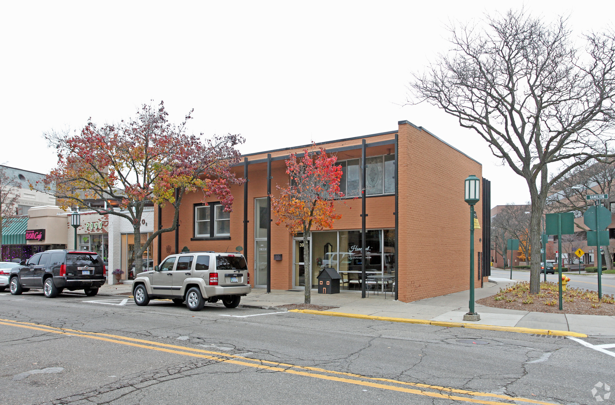 379-395 Hamilton Row, Birmingham, MI for lease Primary Photo- Image 1 of 4