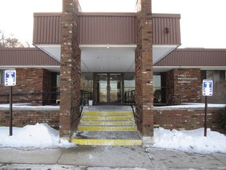 Plus de détails pour 130 County Rd, Ipswich, MA - Bureau à louer
