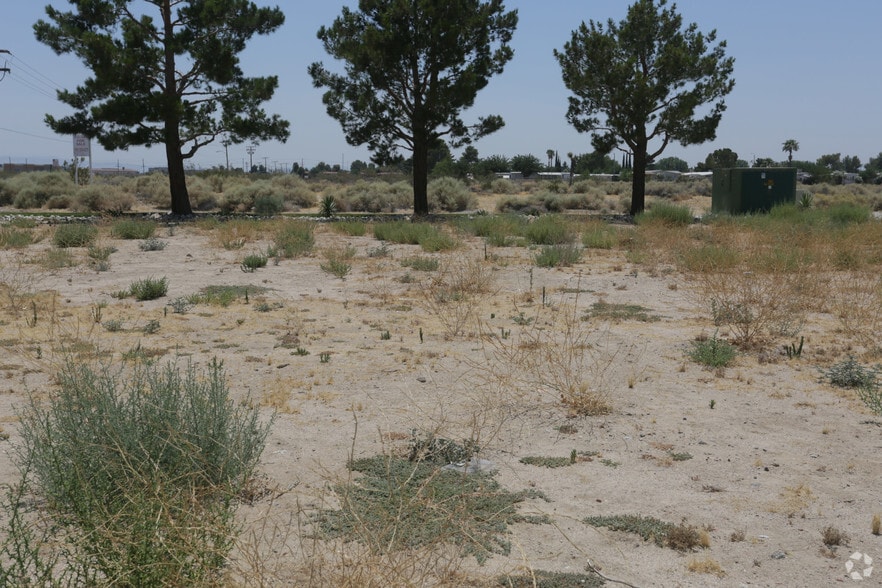 Amargosa Rd, Victorville, CA for sale - Primary Photo - Image 2 of 4